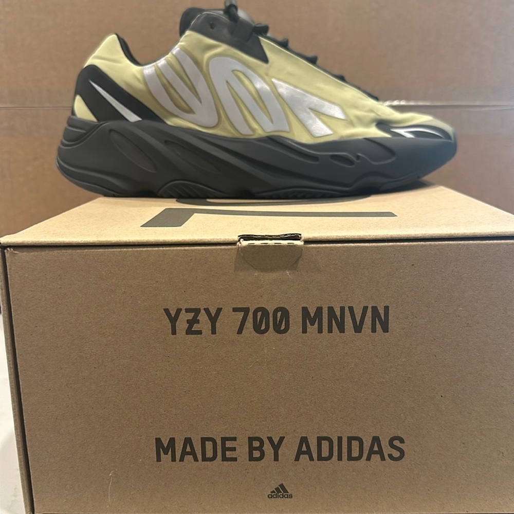 Yeezy 700 MNVN Size 12 Men